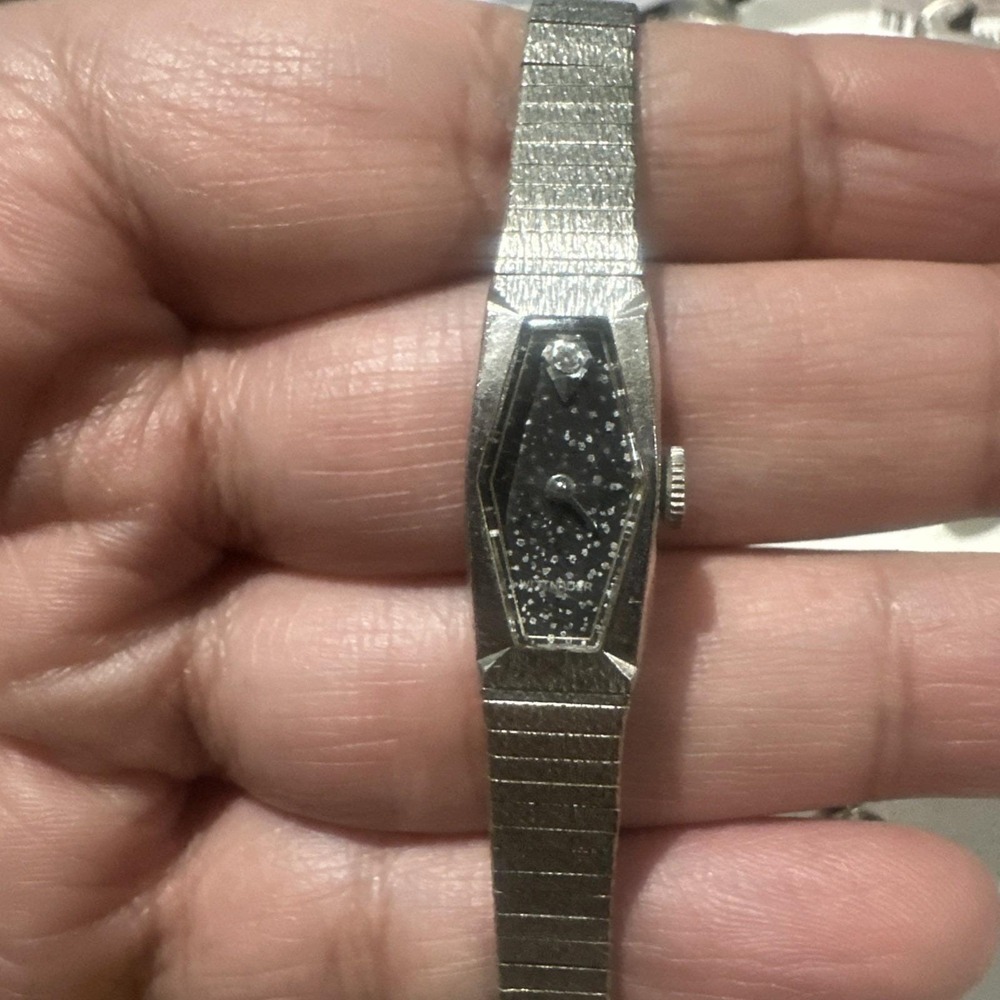 Works Vintage Wittnauer diamond Watch Women's black Face Design Manual Wind 6in"